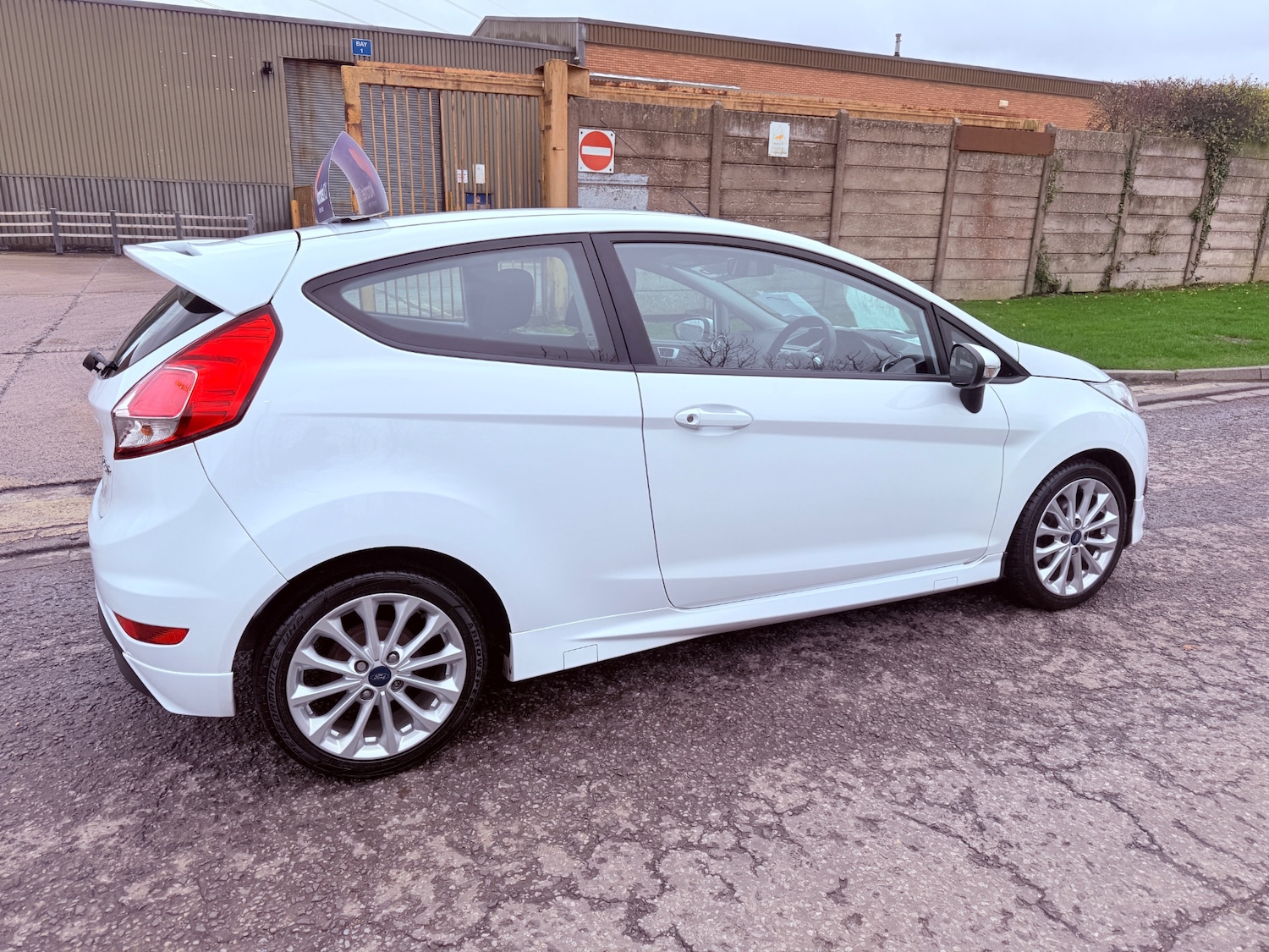 Used Ford Fiesta 2014 for sale - 76577101: Photo 3