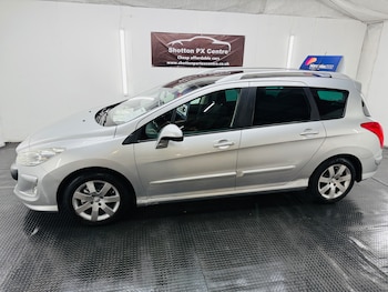 Used Peugeot 308 2010 for sale - 78251060: Photo