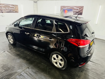 Used Kia Carens 2015 for sale - 79130898: Photo