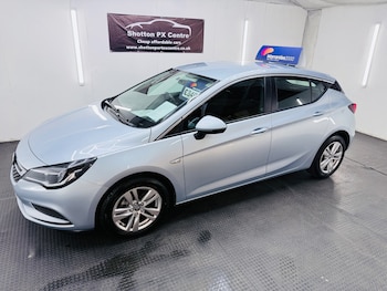 Used Vauxhall Astra 2017 for sale - 78584701: Photo