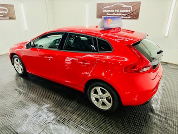 Used Volvo V40 2014 for sale - 78071090: Photo