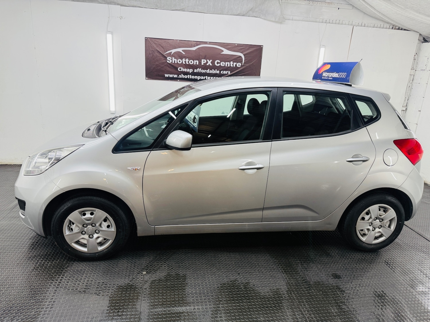 Used Kia Venga 2013 for sale - 78084683: Photo 2