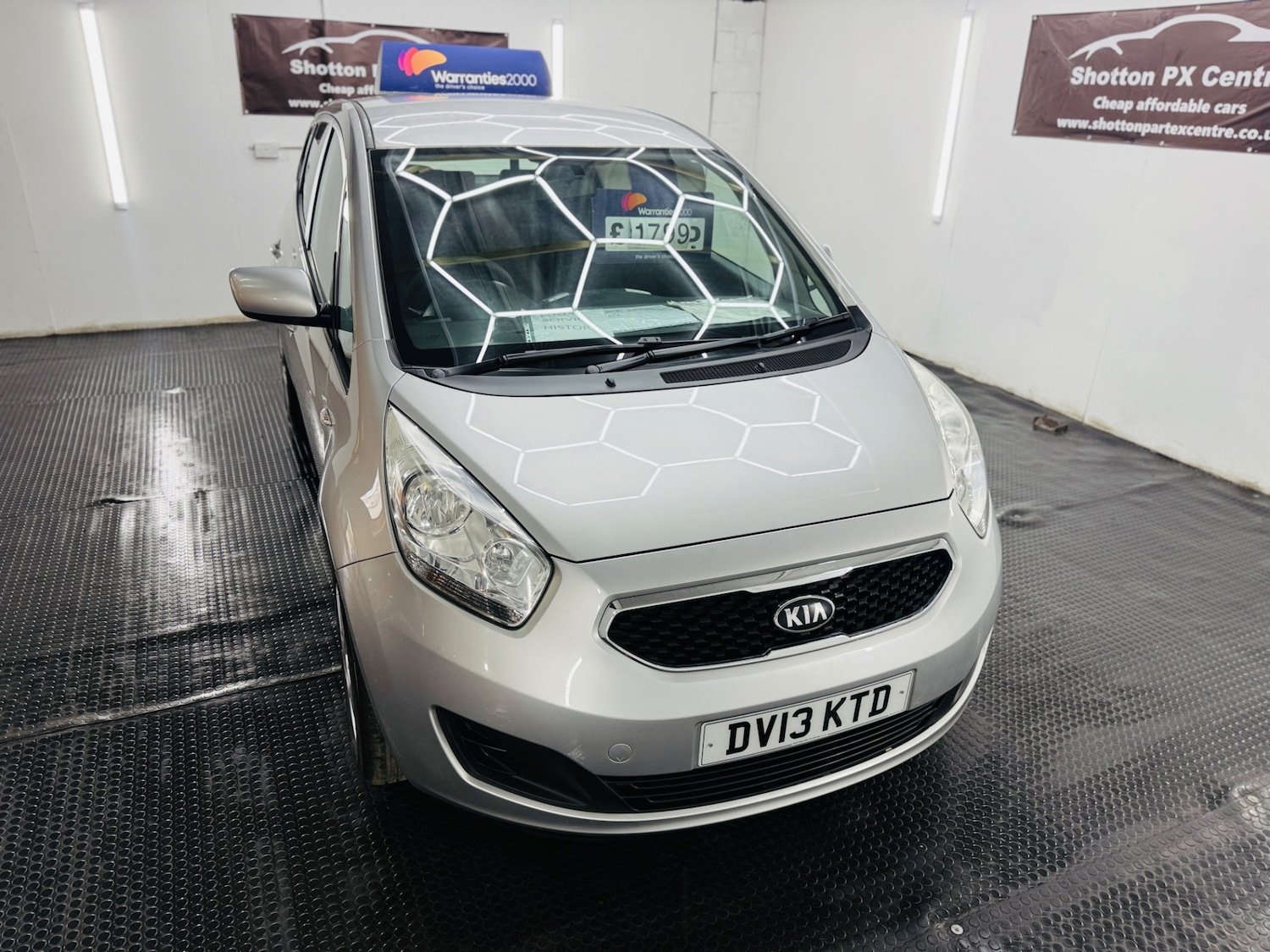 Used Kia Venga 2013 for sale - 78084683: Photo 9
