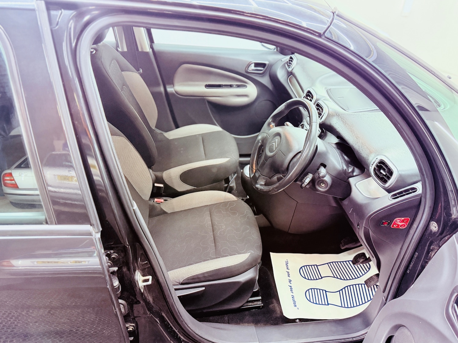 Used Citroen C3 Picasso 2010 for sale - 77326400: Photo 14