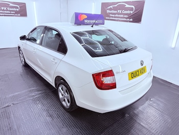 Used Skoda Rapid 2013 for sale - 77027857: Photo