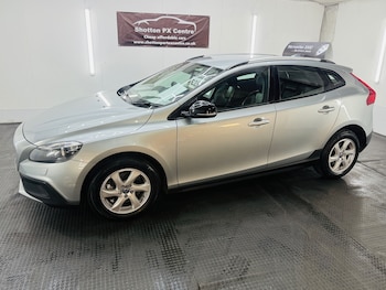 Used Volvo V40 2013 for sale - 78921193: Photo