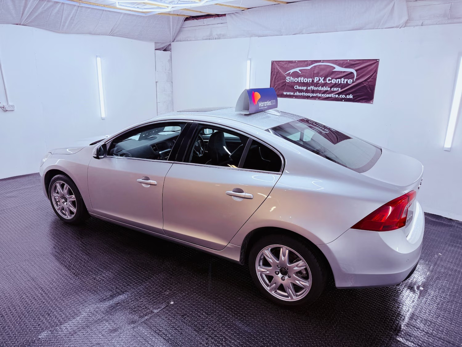Used Volvo S60 2011 for sale - 76734828: Photo 3