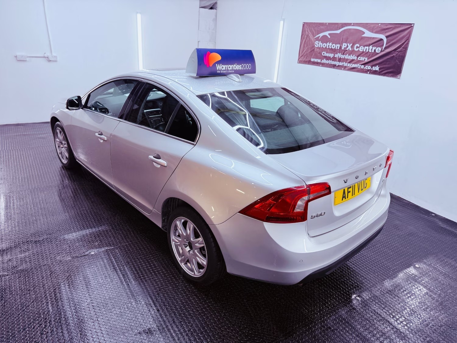Used Volvo S60 2011 for sale - 76734828: Photo 4