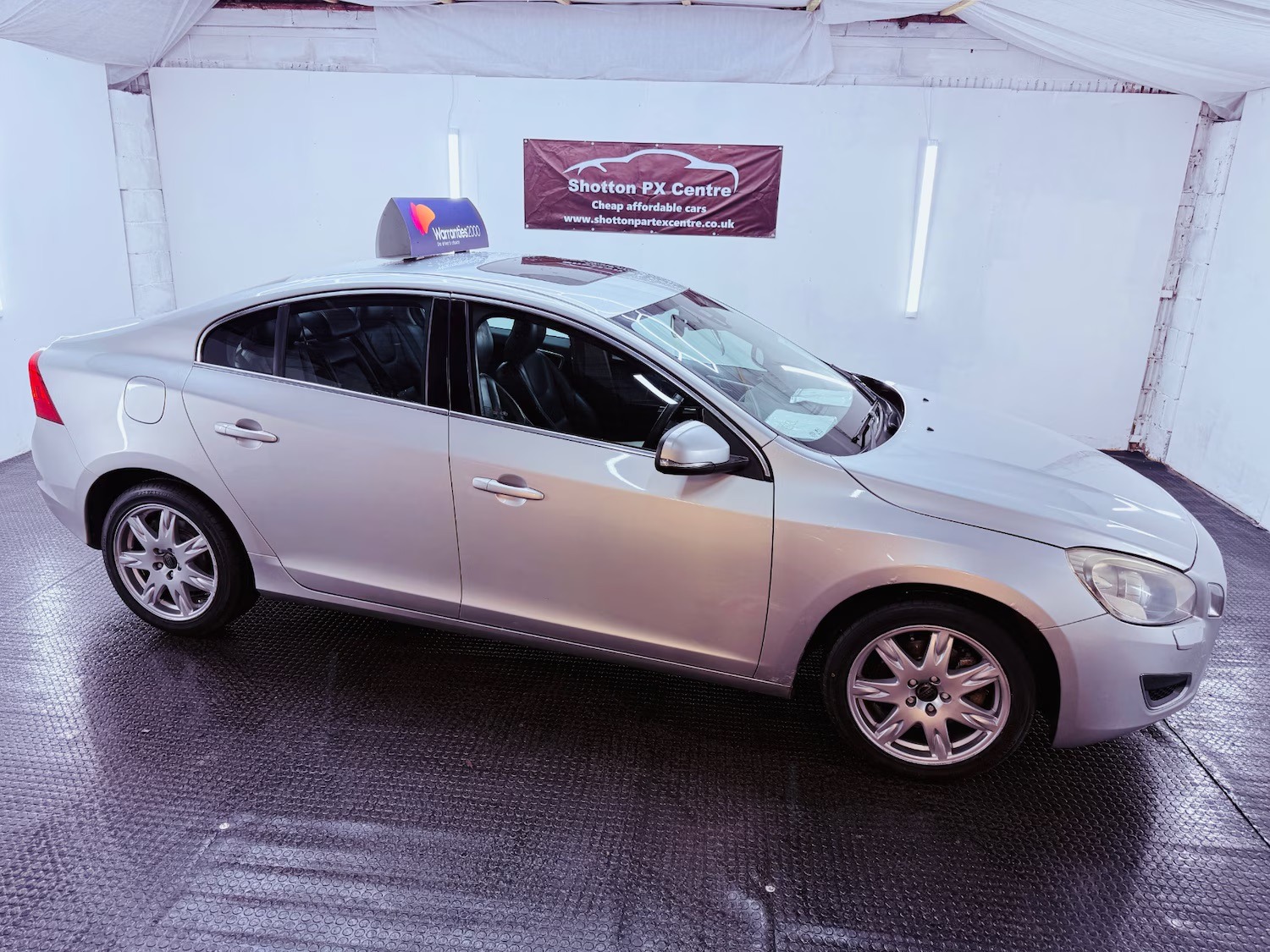 Used Volvo S60 2011 for sale - 76734828: Photo 7
