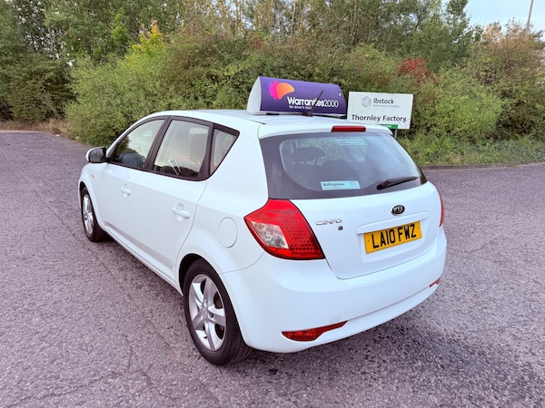 Used Kia Ceed 2010 for sale - 76211670: Photo 10