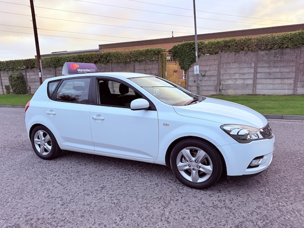 Used Kia Ceed 2010 for sale - 76211670: Photo 1