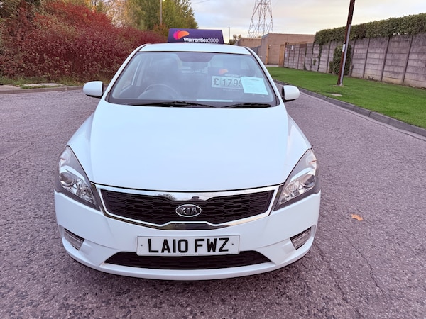 Used Kia Ceed 2010 for sale - 76211670: Photo 6