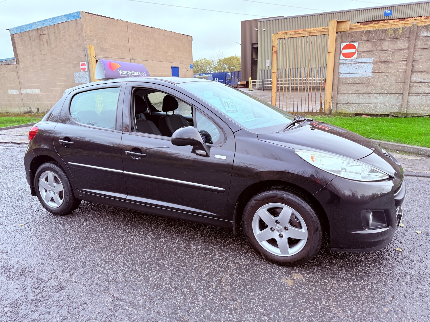 Used Peugeot 207 2010 for sale - 76438283: Photo 1