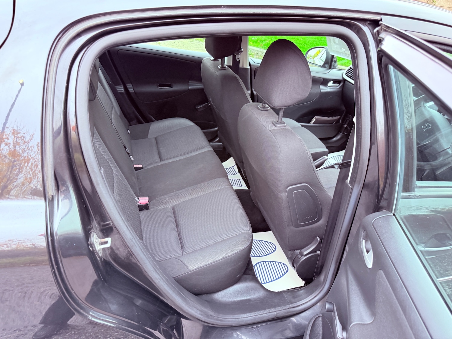 Used Peugeot 207 2010 for sale - 76438283: Photo 17