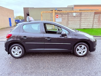 Used Peugeot 207 2010 for sale - 76438283: Photo