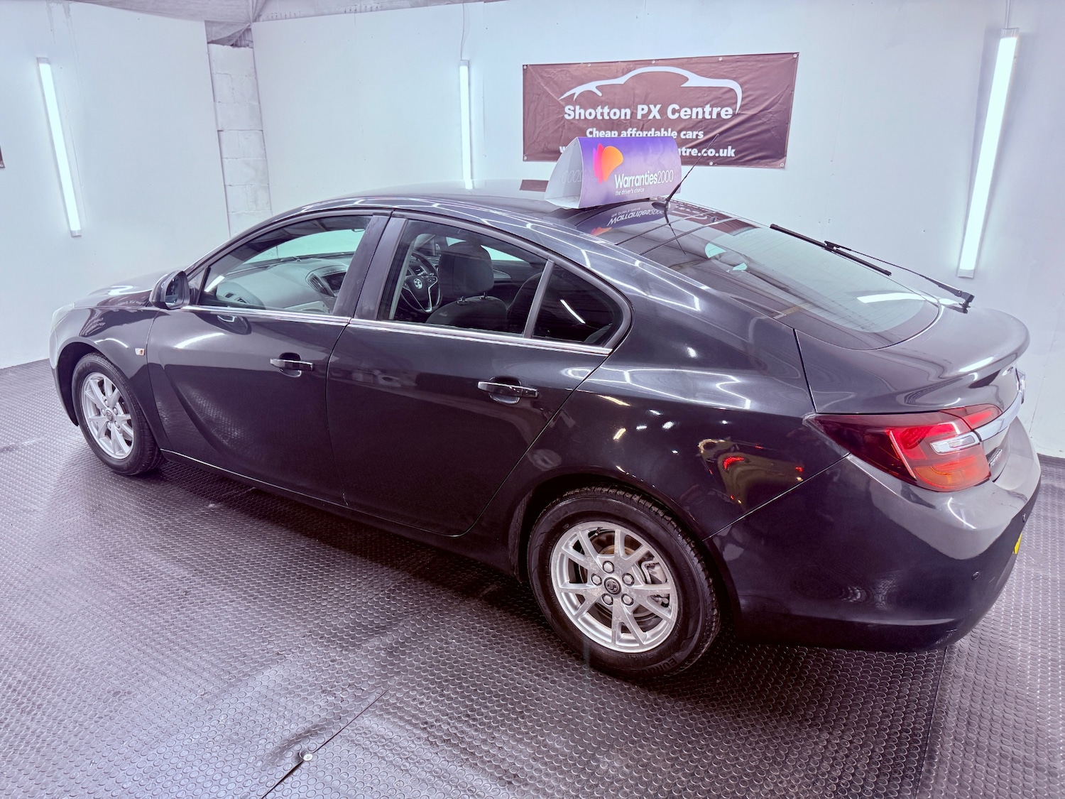 Used Vauxhall Insignia 2013 for sale - 77170989: Photo 3