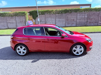 Used Peugeot 308 2014 for sale - 75754904: Photo