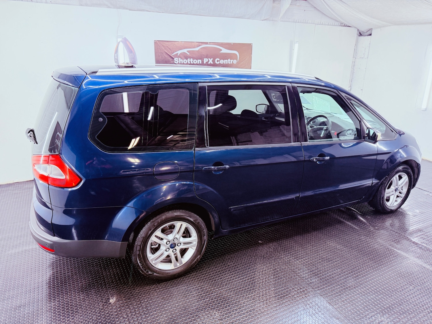 Used Ford Galaxy 2011 for sale - 77337886: Photo 11