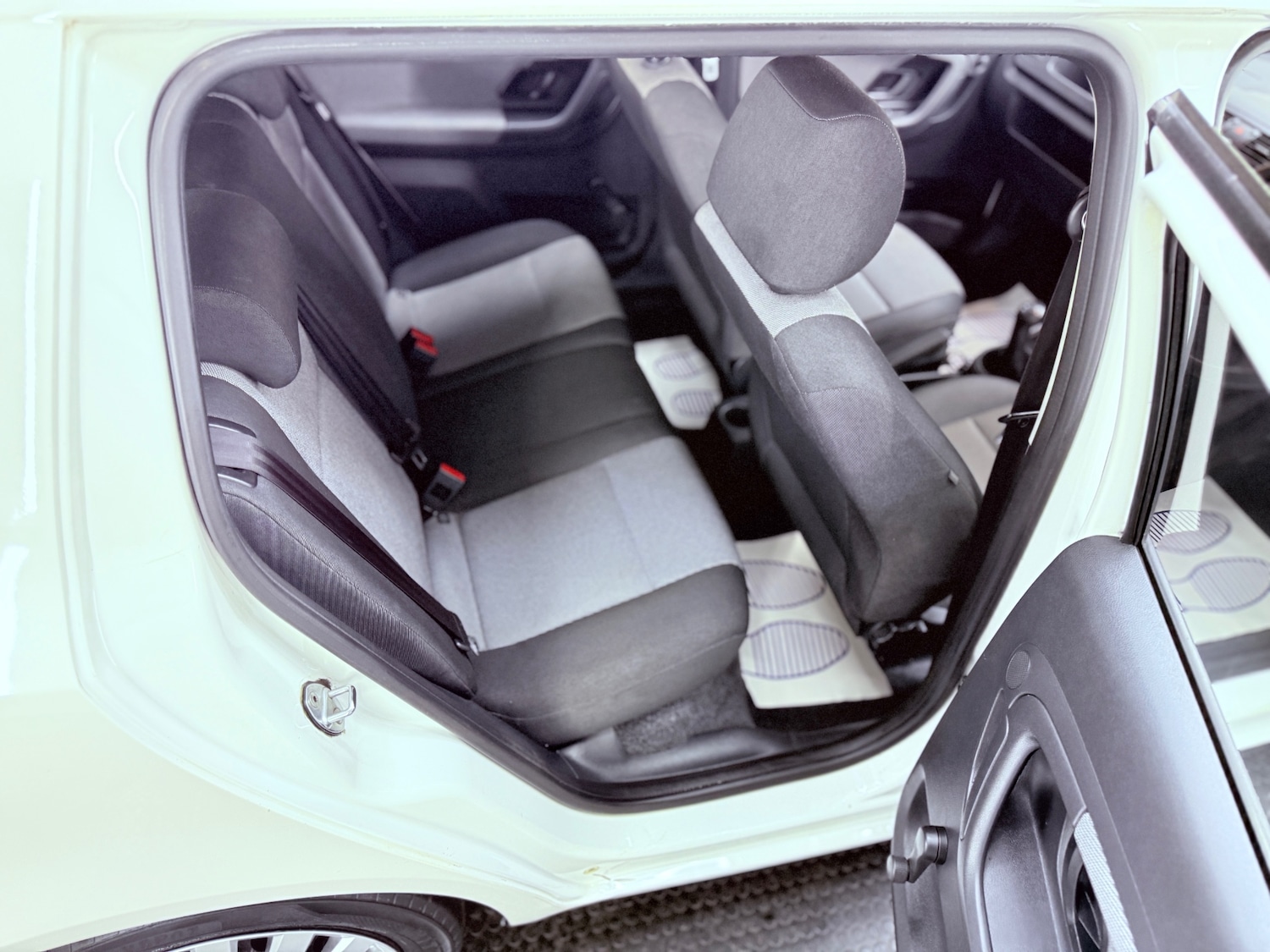 Used Skoda Fabia 2012 for sale - 77034165: Photo 15