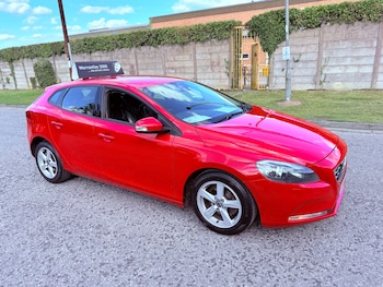 2013 (13) - D2 ES 5dr