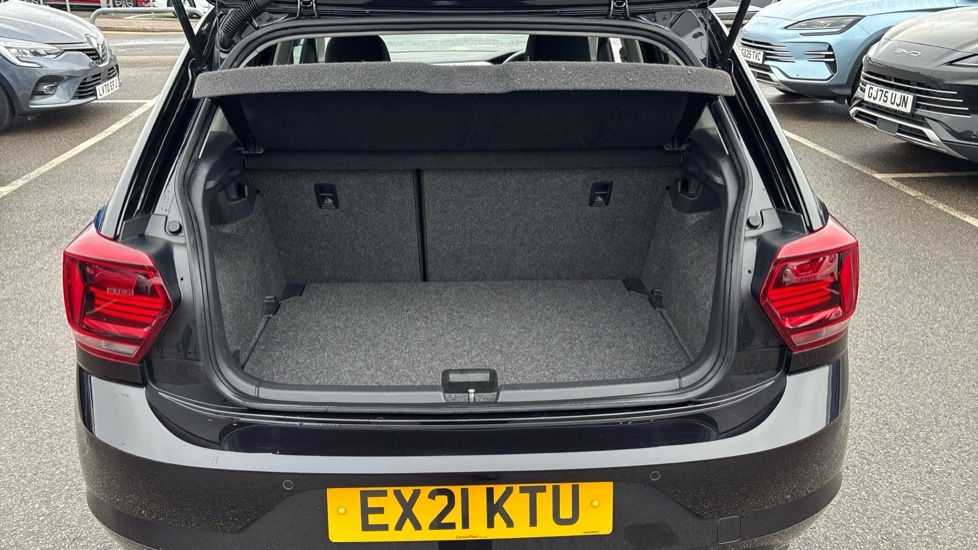 Used Volkswagen Polo 2021 for sale - 76872648: Photo 15