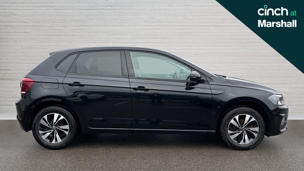 Used Volkswagen Polo 2021 for sale - 76872648: Photo 2