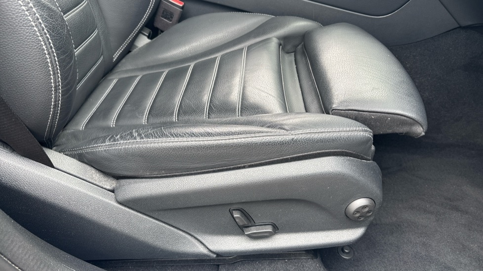 Used Mercedes-Benz GLC 2022 for sale - 76868599: Photo 34