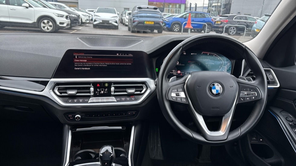 Used BMW 3 Series 2021 for sale - 76873230: Photo 11