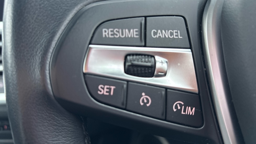 Used BMW 3 Series 2021 for sale - 76873230: Photo 24