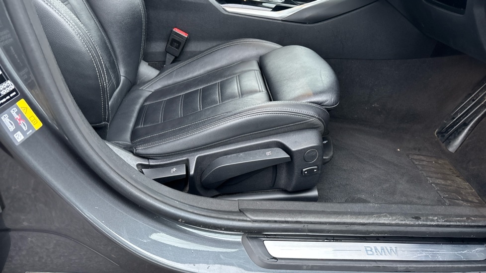 Used BMW 3 Series 2021 for sale - 76873230: Photo 33