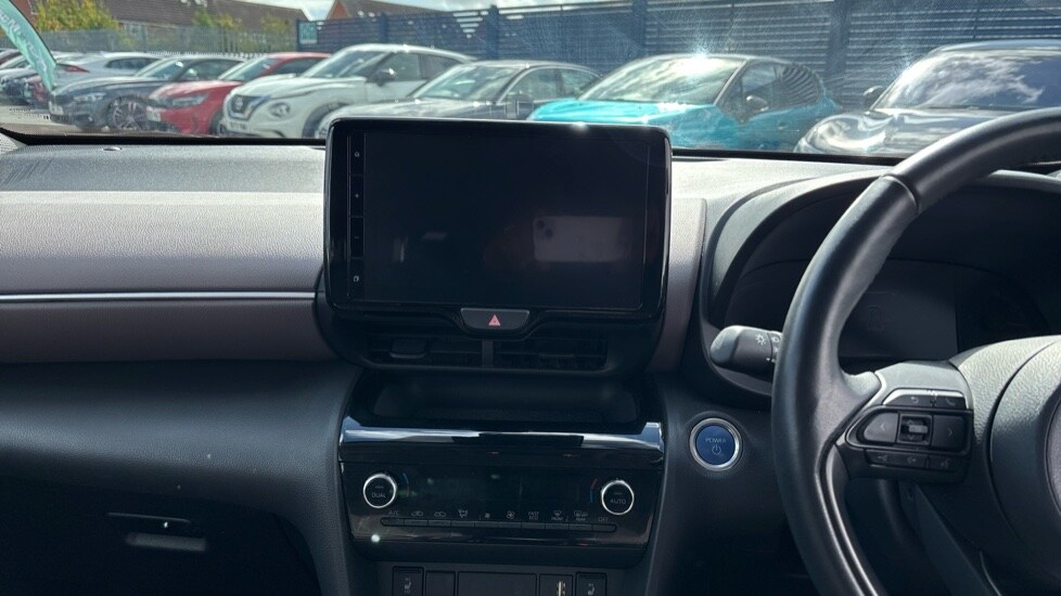 Used Toyota Yaris Cross 2023 for sale - 75829292: Photo 12