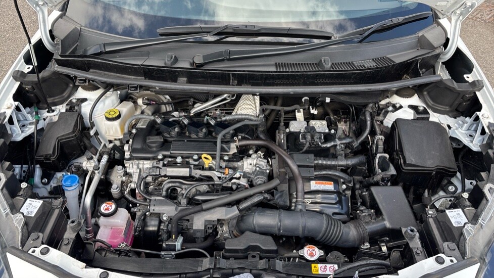 Used Toyota Yaris Cross 2023 for sale - 75829292: Photo 16