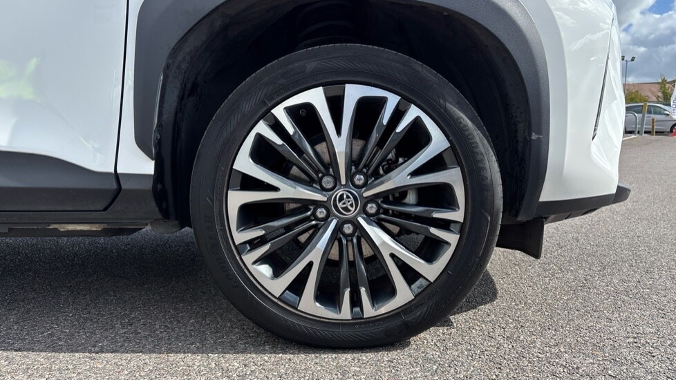 Used Toyota Yaris Cross 2023 for sale - 75829292: Photo 20