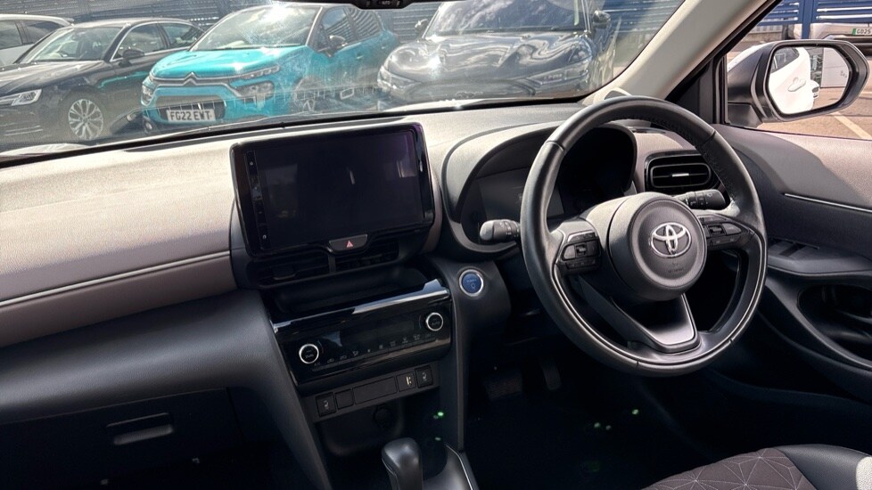 Used Toyota Yaris Cross 2023 for sale - 75829292: Photo 9