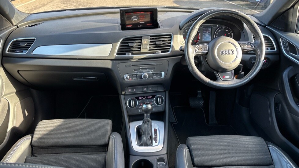 Used Audi Q3 2018 for sale - 76372782: Photo 11