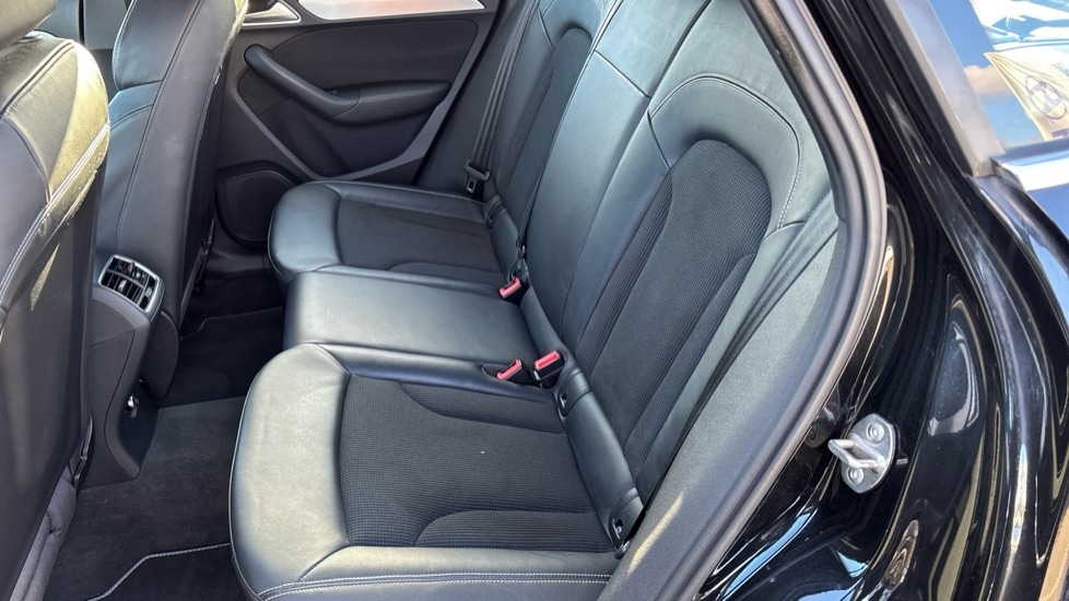 Used Audi Q3 2018 for sale - 76372782: Photo 14