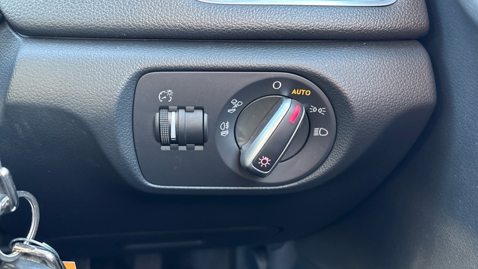 Used Audi Q3 2018 for sale - 76372782: Photo 47