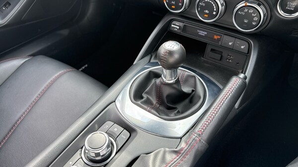 Used Mazda MX-5 2018 for sale - 75345932: Photo 27