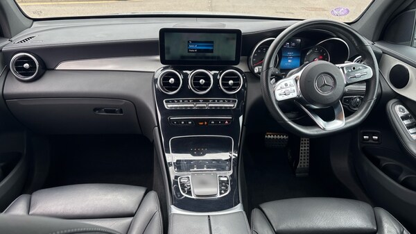 Used Mercedes-Benz GLC 2022 for sale - 75615209: Photo 11
