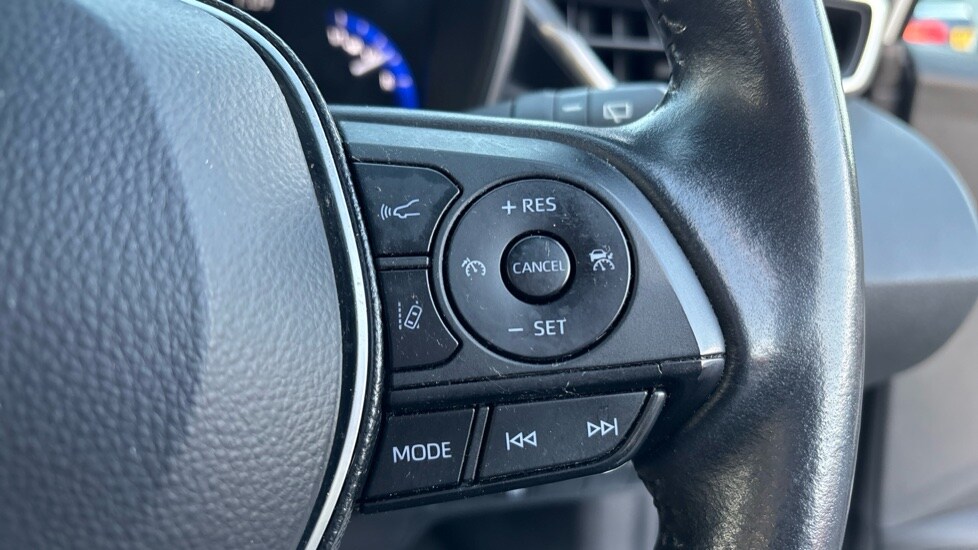 Used Toyota Corolla 2020 for sale - 76872188: Photo 24