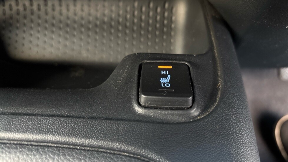 Used Toyota Corolla 2020 for sale - 76872188: Photo 35