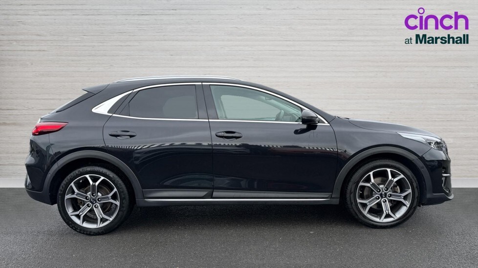 Used Kia XCeed 2021 for sale - 76870625: Photo 2