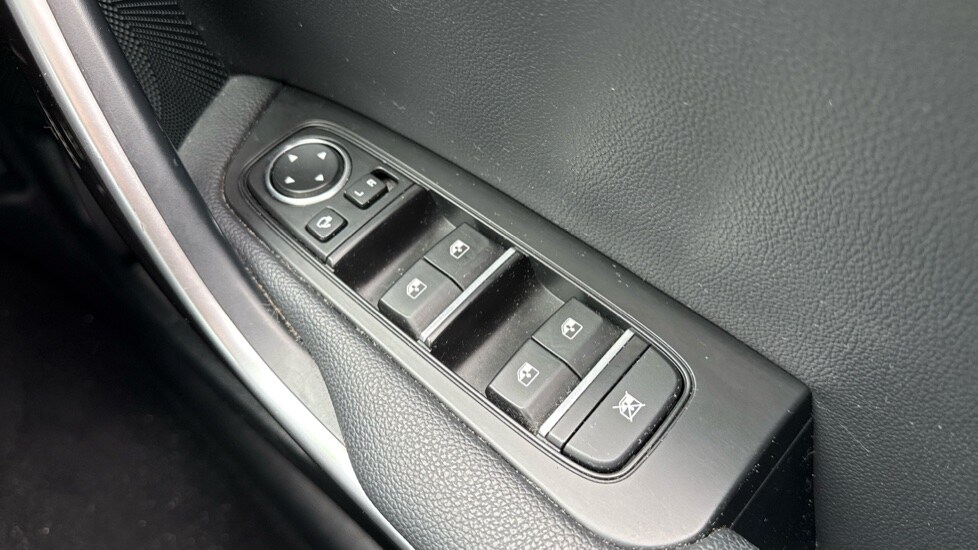 Used Kia XCeed 2021 for sale - 76870625: Photo 32