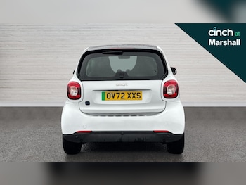 Used smart fortwo 2022 for sale - 76350809: Photo