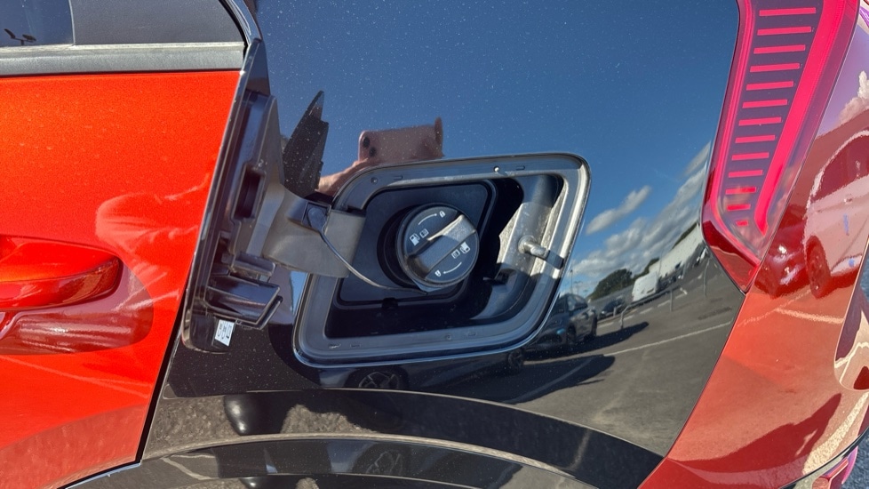 Used Kia Niro 2023 for sale - 75796651: Photo 23