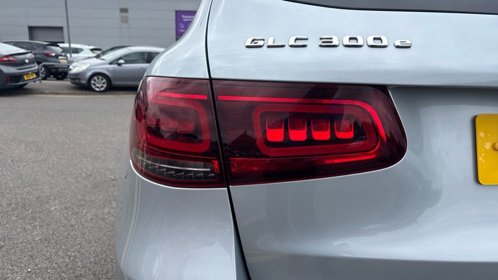 Used Mercedes-Benz GLC 2022 for sale - 76539865: Photo 43