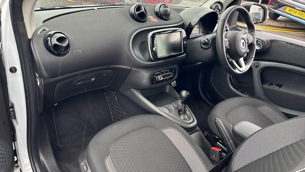 Used smart fortwo 2022 for sale - 76869888: Photo 10