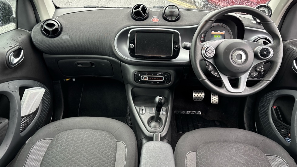 Used smart fortwo 2022 for sale - 76869888: Photo 11