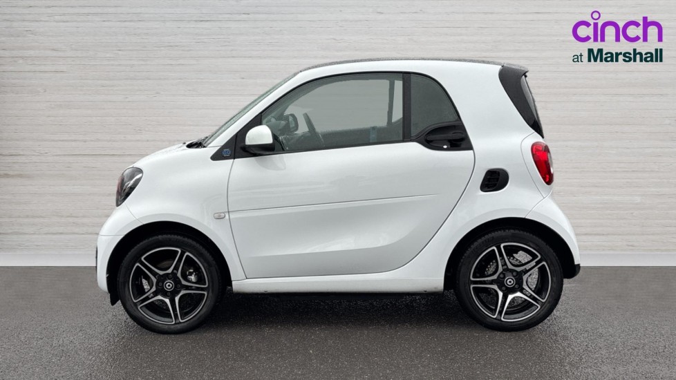 Used smart fortwo 2022 for sale - 76869888: Photo 6