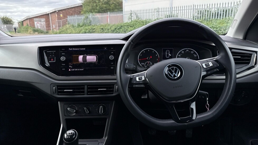 Used Volkswagen Polo 2021 for sale - 76146055: Photo 6